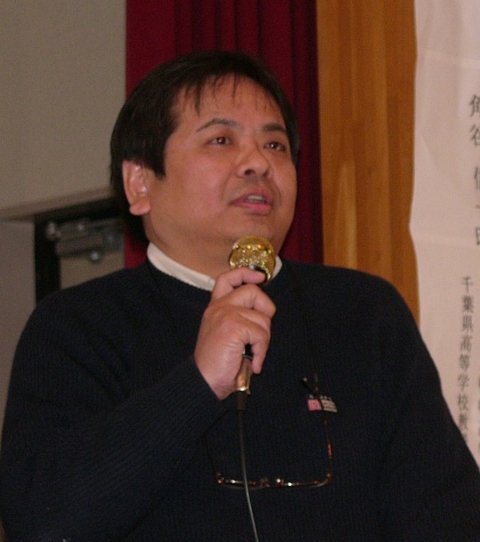 岡野氏